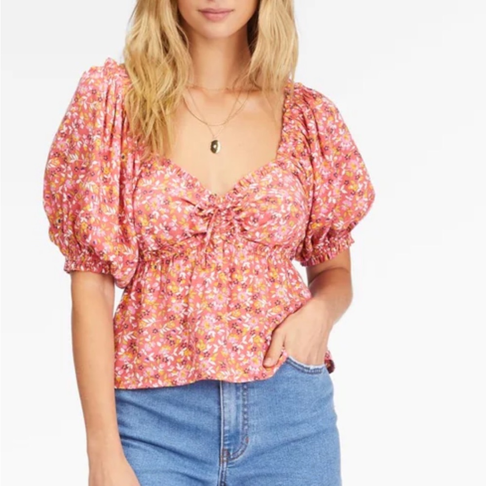 Billabong pink floral puff sleeve top